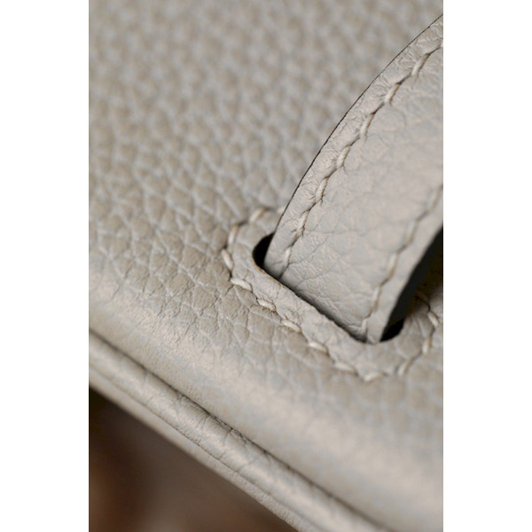 Hermes Kelly 25 Togo Vert Amande(63) Gold Hardware Beige