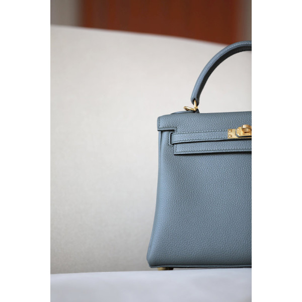 Hermes Picotin Lock 18 Clemence and Matt Alligator Nior(89)Gold Hardware Blue