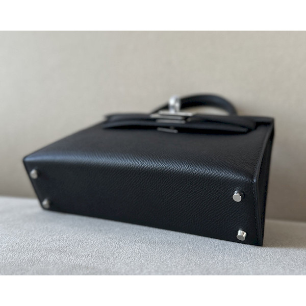 Hermes Kelly Mini Epsom Craie (10) Gold Hardware Black