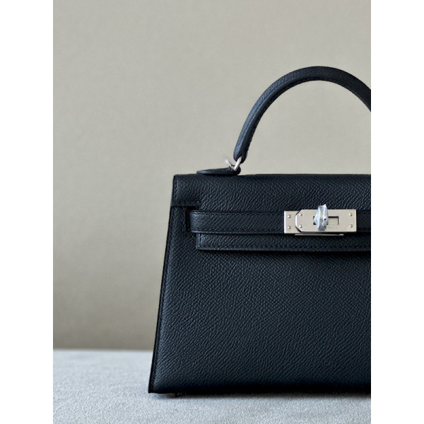 Hermes Kelly Mini Epsom Craie (10) Gold Hardware Black