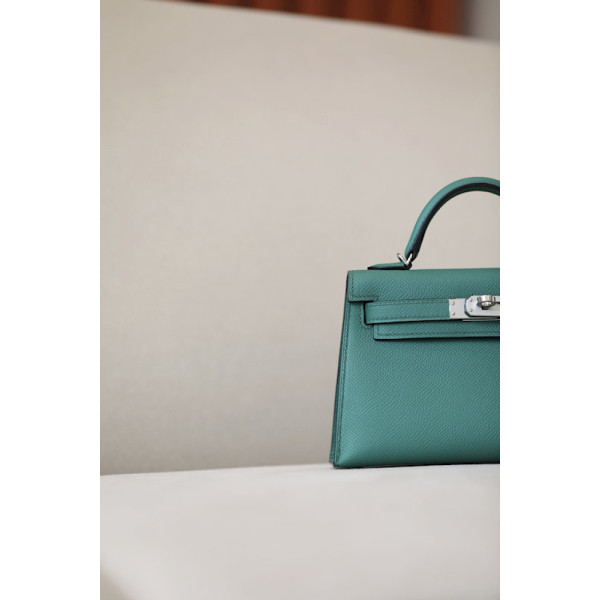 Hermes Kelly Mini Epsom Gris Meyer (0L) Gold Hardware Green