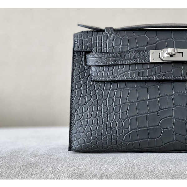 Hermes Kelly Mini Lizard Black Saphir (73) Gold Hardware