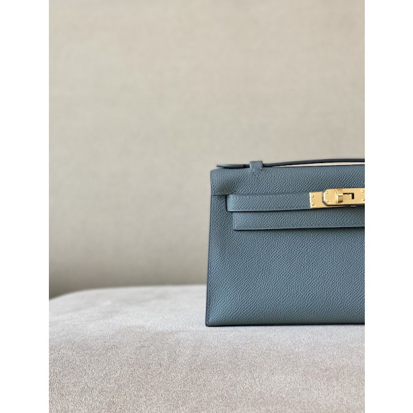 Hermes Kelly Pochette Epsom Rose Confetti (1Q) Palladium Hardware Blue