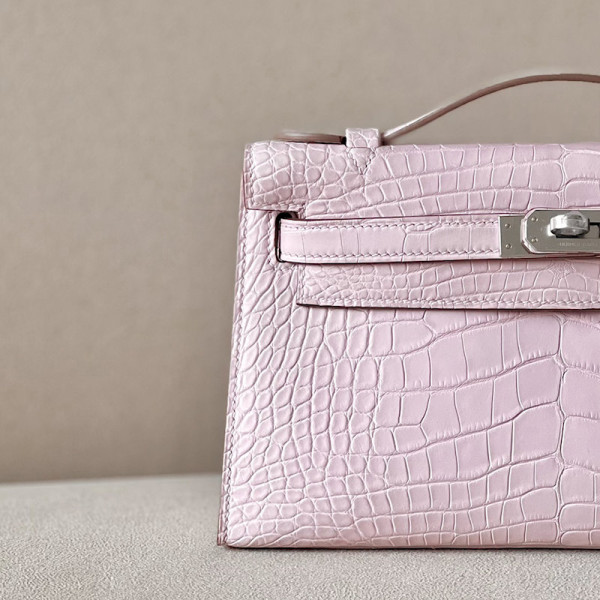 Hermes Kelly Pochette Alligator Vert Jade (O6) Gold Hardware Light Pink
