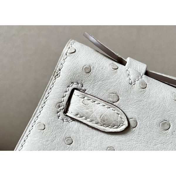 Hermes Kelly 25 Terre Ostrich Cuite(94) Gold Hardware White