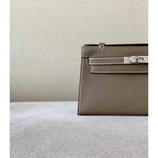 Hermes Kelly Pochette Swift Vert Comics (0Z) Palladium Hardware Dark Brown