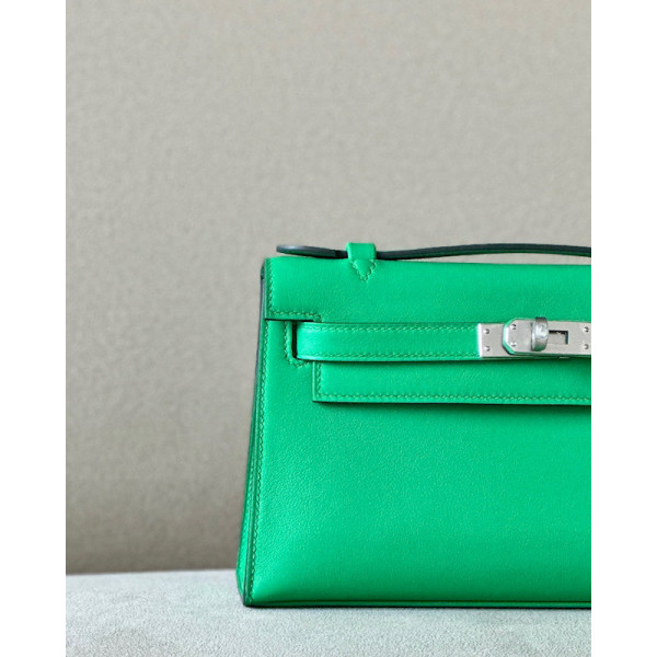 Hermes Kelly Pochette Swift Marfa (8Q) Palladium Hardware Green