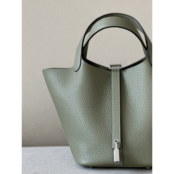 Hermes Roulis Mini HSS Evercolor Blanc (01) And Lime(9R)Palladium Hardware Olive Green