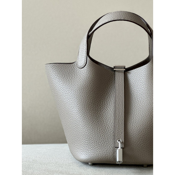 Hermes Picotin Lock 18 Clemence Bleu electrique(7T) Palladium Hardware Dark Beige