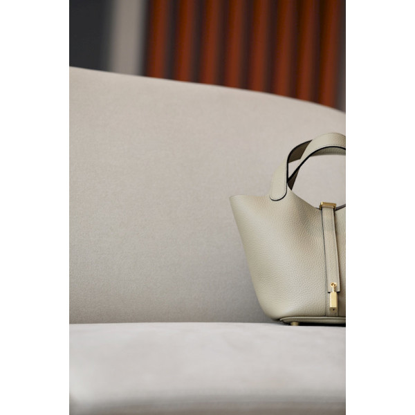 Hermes Picotin Lock 18 Clemence (S4) Palladium Hardware Beige