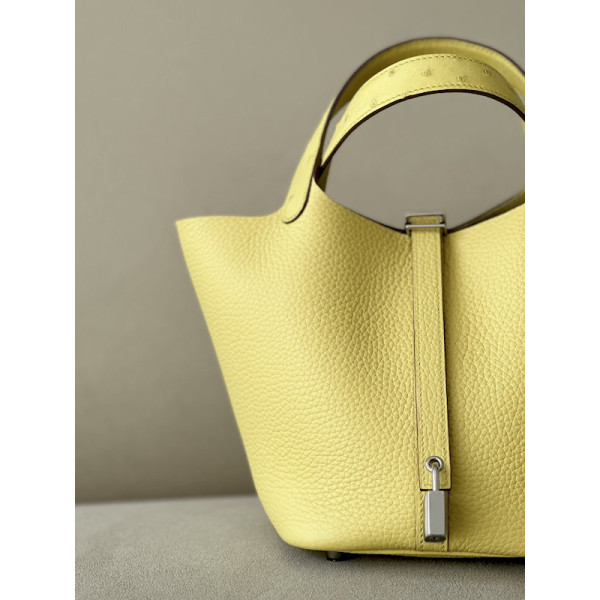 Hermes Picotin Lock 22 Clemence Gris Ciment(0V) Gold Hardware Yellow