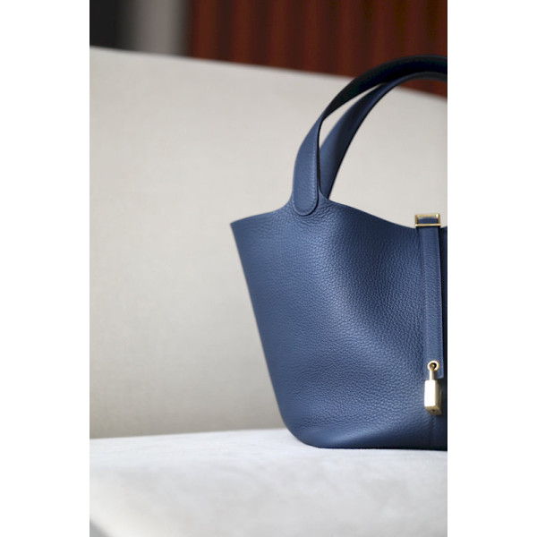Hermes Picotin Lock 18 Clemence Menthe(6W) Gold Hardware Dark Blue