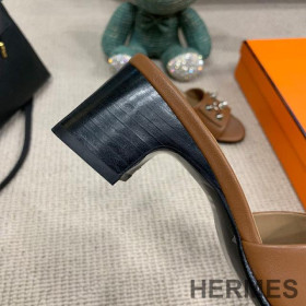 Hermes Dreamy Heeled Slides Women Calfskin Brown