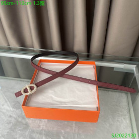Hermes Belt Buckle & Reversible Leather Strap 13 mm With Gold Rhinestone Buckle in Burgundy/Black