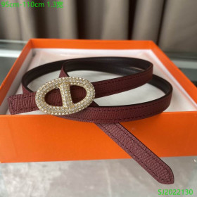 Hermes Belt Buckle & Reversible Leather Strap 13 mm With Gold Rhinestone Buckle in Burgundy/Black