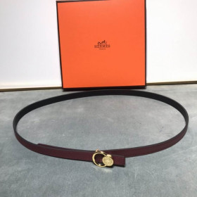 Hermes Belt Buckle & Reversible Leather Strap 15 mm With Gold Buckle in Burgundy/Black