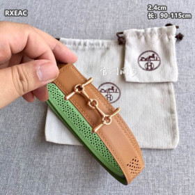Hermes H Equestre belt gold openwork buckle & Reversible leather strap 24 mm in brown and green