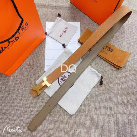 Hermes H belt buckle & Reversible leather strap 32 mm and Gold Buckle in Brown and Brown-Green