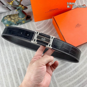 Hermes porosus crocodile leather belt leather strap 38 mm with silver H buckle in black