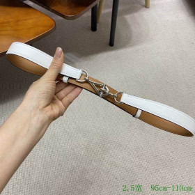 Hermes silver buckle belt with leather strap 24 mm in white and brown