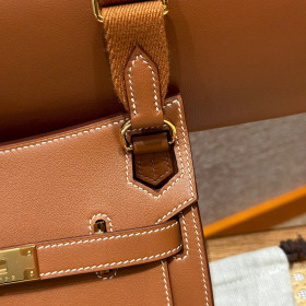 Hermes In-The-Loop 18 Swift Vert Comics (0Z) Palladium Hardware Brown