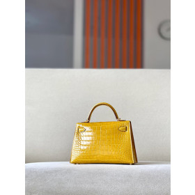 Hermes In-The-Loop 18 Swift Gold (37) Gold Hardware Amber Yellow