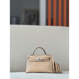 Hermes In-The-Loop 18 Swift Gris Meyer (0L) Gold Hardware Dark Beige