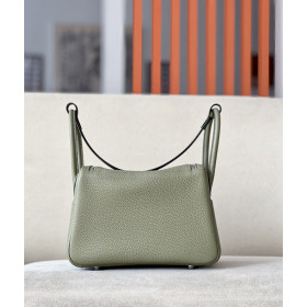 Hermes Lindy 26 Clemence Biscuit (4B) Gold Hardware Olive Green