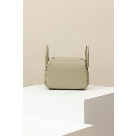 Hermes Lindy 26 Clemence Etain (8F) Palladium Hardware Beige