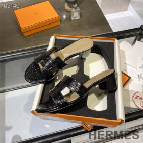 Hermes Oasis Slides Women Alligator Leather Black