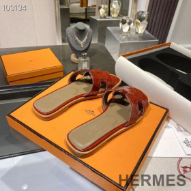 Hermes Oran Slides Women Alligator Leather Burgundy Red