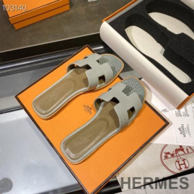 Hermes Oran Slides Women Alligator Leather Grey