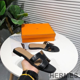 Hermes Oran Slides Women Calfskin Black