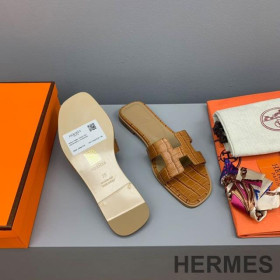 Hermes Oran Slides Women Crocodile Leather Brown