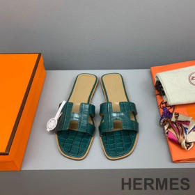 Hermes Oran Slides Women Crocodile Leather Green