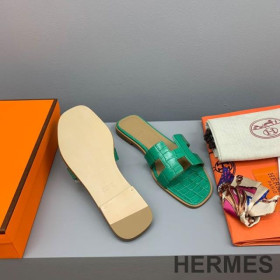 Hermes Oran Slides Women Crocodile Leather Olive