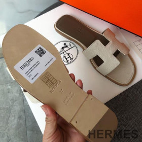 Hermes Oran Slides Women Grain Calfskin Beige