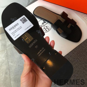 Hermes Oran Slides Women Grain Calfskin Black