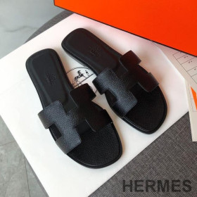 Hermes Oran Slides Women Grain Calfskin Black