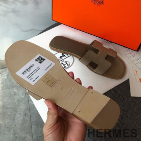 Hermes Oran Slides Women Grain Calfskin Khaki