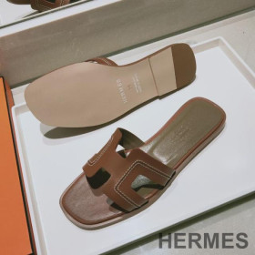 Hermes Oran Slides Women Stitched Calfskin Brown