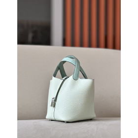 Hermes Picotin Lock 22 Clemence Vert Criquet(3I) Gold Hardware White