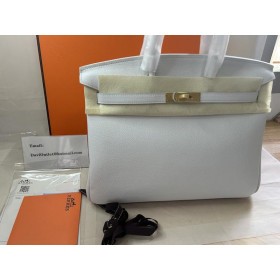 Hermes Birkin 35cm Bag In White Togo Grained Calfskin Gold Hardware